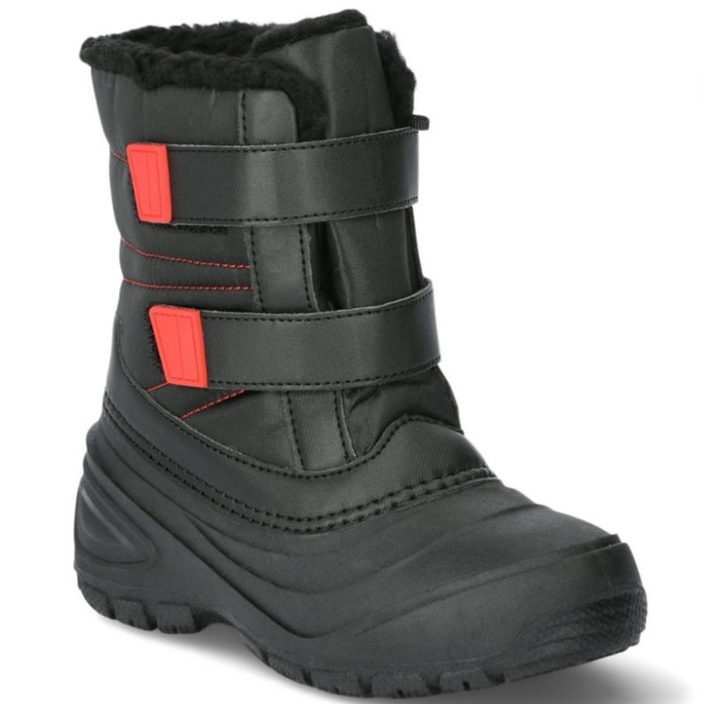 Black snow boots